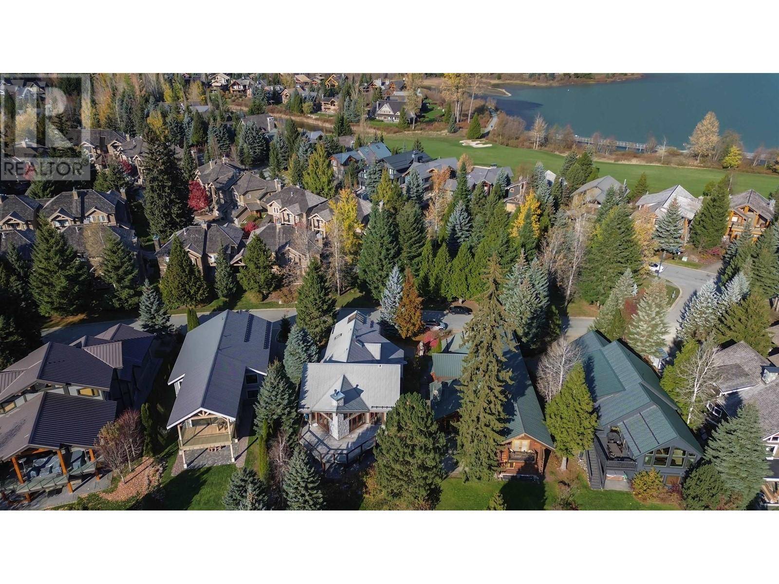 Whistler, BC V8E1J7,8162 MUIRFIELD CRESCENT