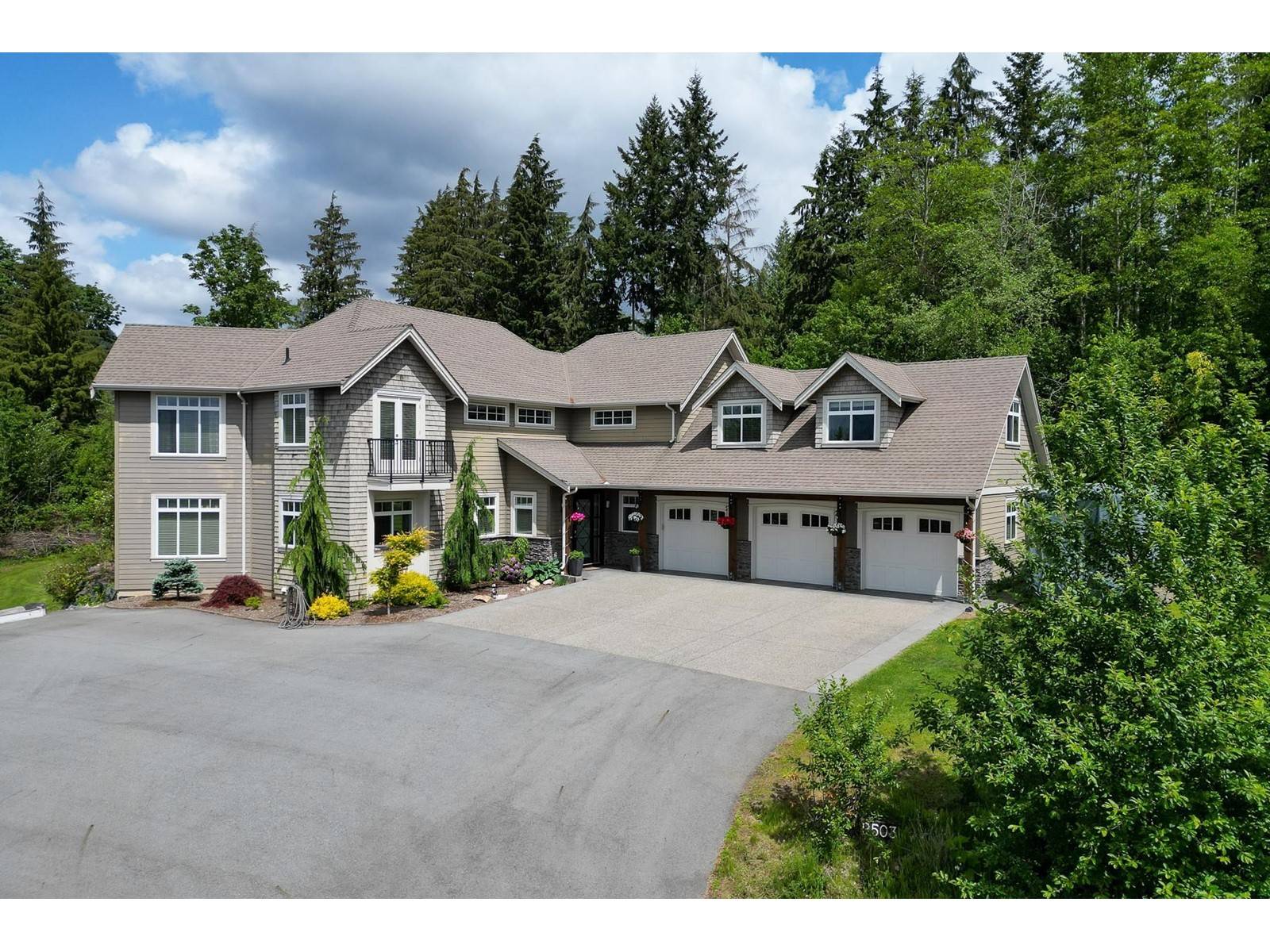 Mission, BC V2V6B2,9503 DAWSON DRIVE