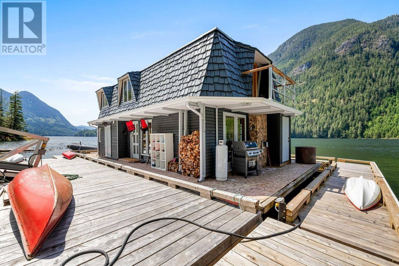 Delta, BC V4K3N2,3443 W RIVER ROAD