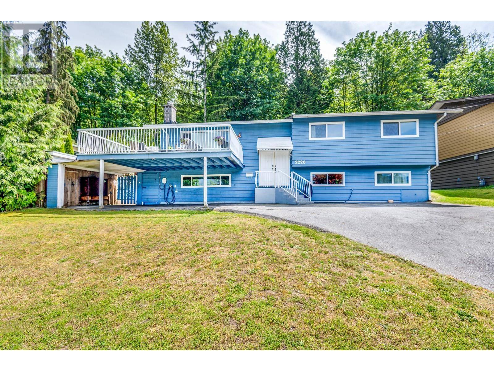 Port Moody, BC V3H3E4,2226 HOPE STREET