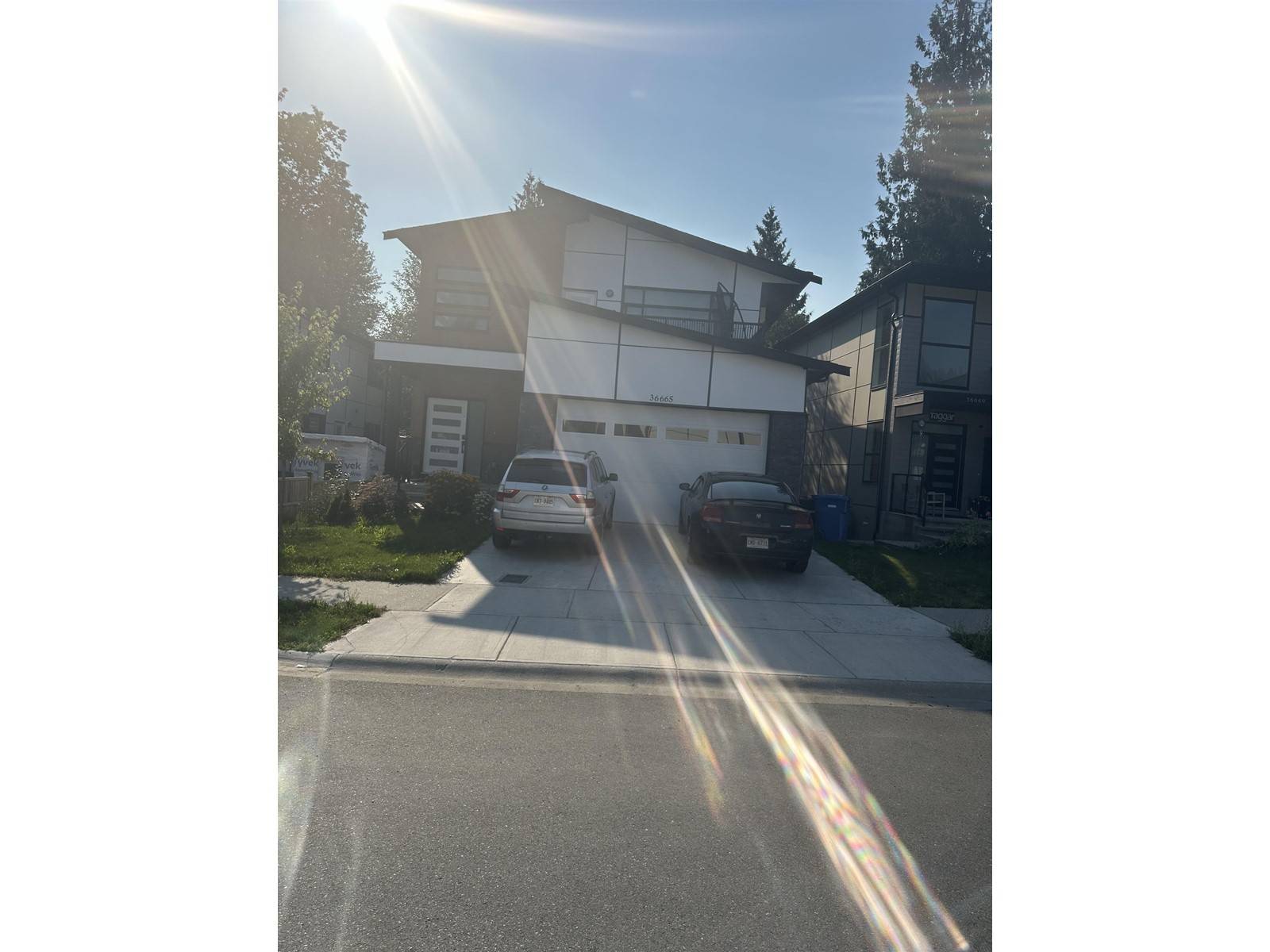 Abbotsford, BC V3G0H4,36665 CARL CREEK CRESCENT