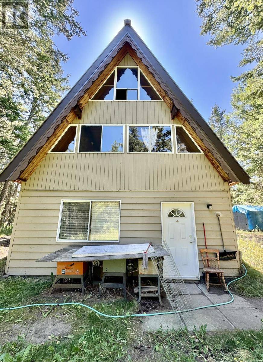 108 Mile Ranch, BC V0K2Z0,4764 MONEEYAW ROAD