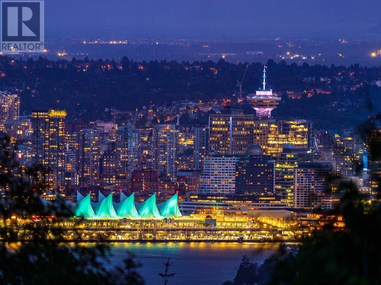 West Vancouver, BC V7S1Y3,788 ANDOVER CRESCENT