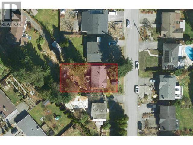 Coquitlam, BC V3C3N5,974 SADDLE STREET