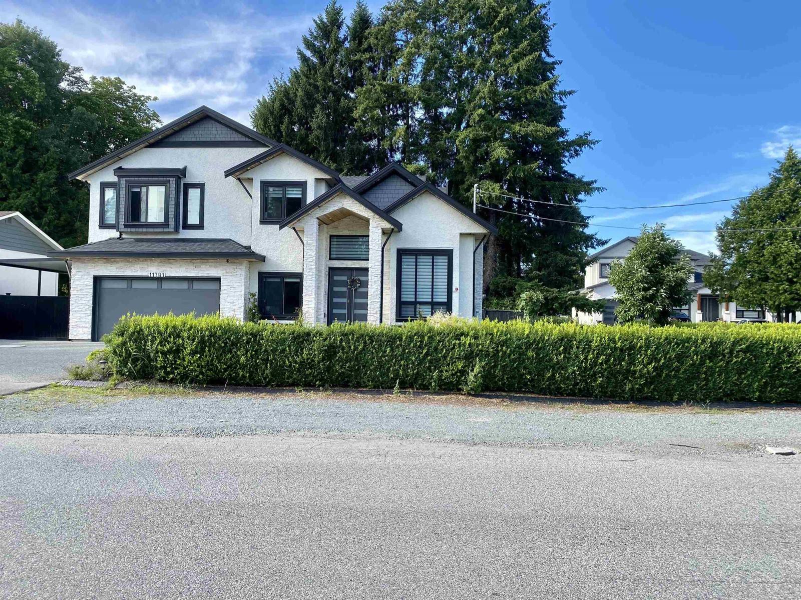 Delta, BC V4C2T2,11791 84A AVENUE