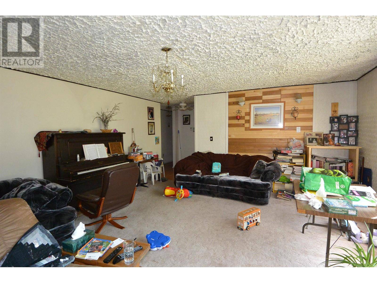 New Hazelton, BC V0J2J0,4045 6TH AVENUE