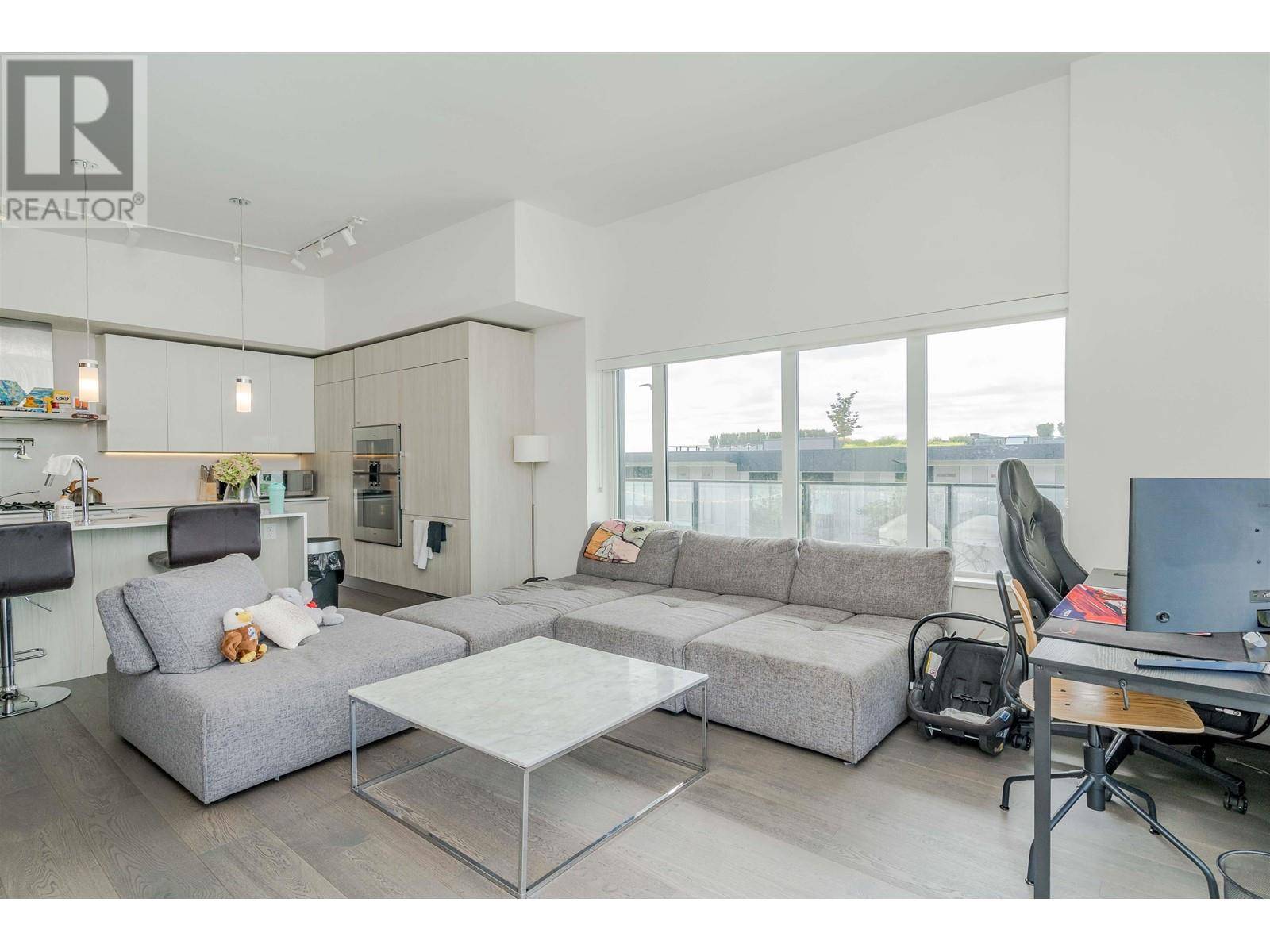 Vancouver, BC V5X1V5,488 West 58TH AVE #603