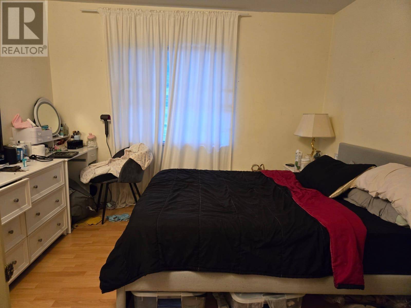 Vancouver, BC V5R5Z5,2960 East 29TH AVE #116