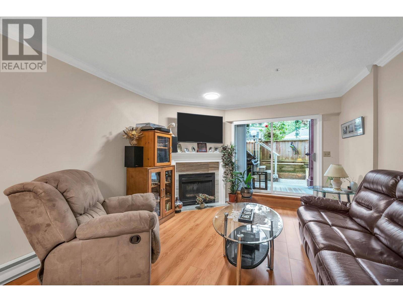 Vancouver, BC V5R2P5,3680 RAE AVE #110