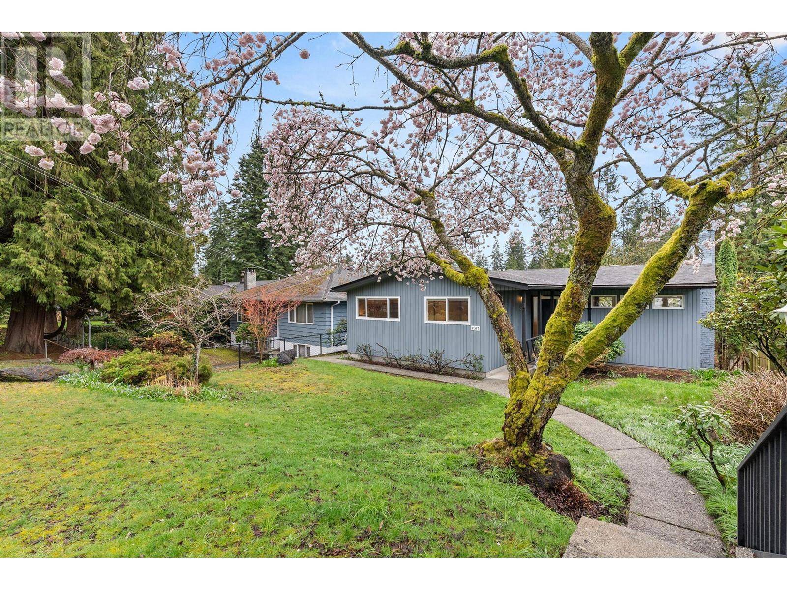 North Vancouver, BC V7P2H2,1187 W 23RD STREET