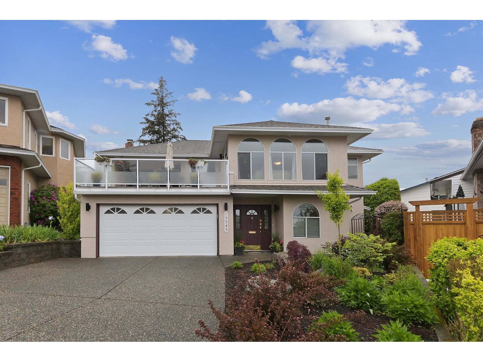 White Rock, BC V4B5J1,15543 CATHERINE COURT