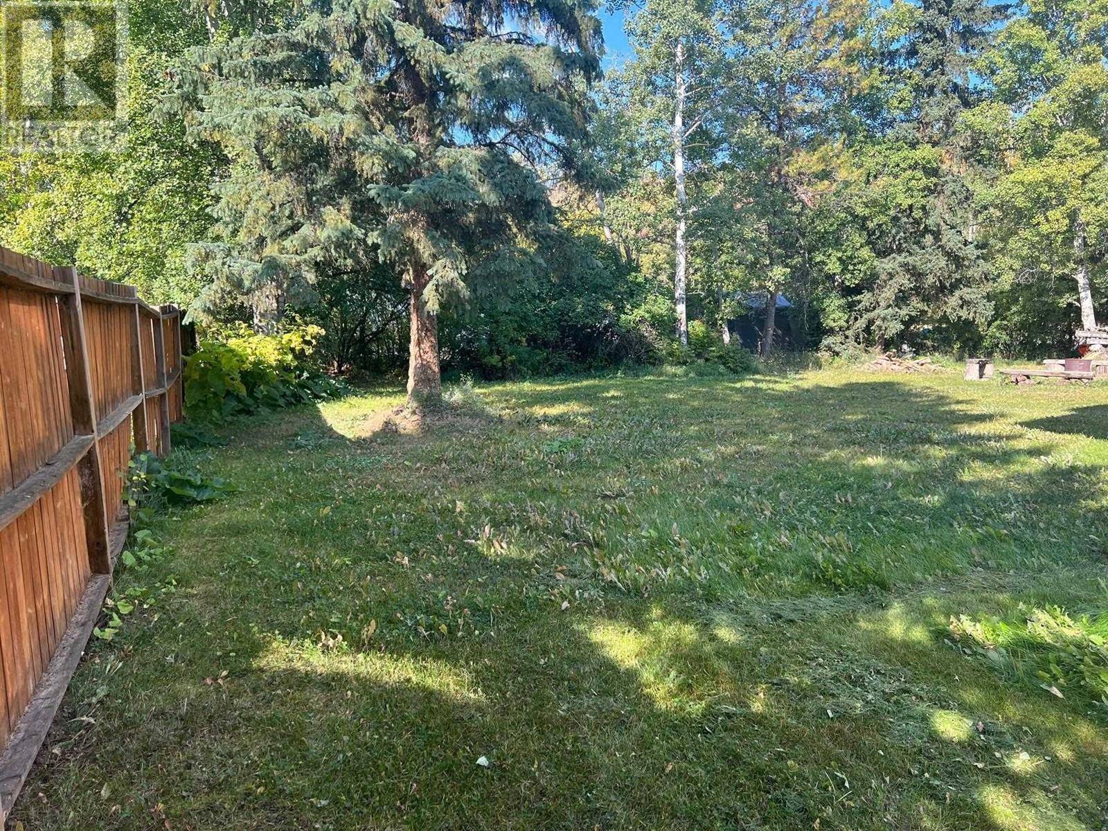 Hudsons Hope, BC V0C1V0,10405 LEMIEUX STREET