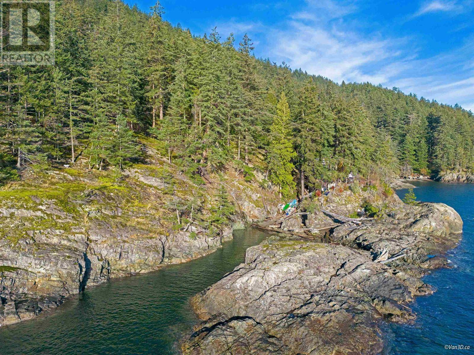 Bowen Island, BC V0N1G2,381 WATERFRONT