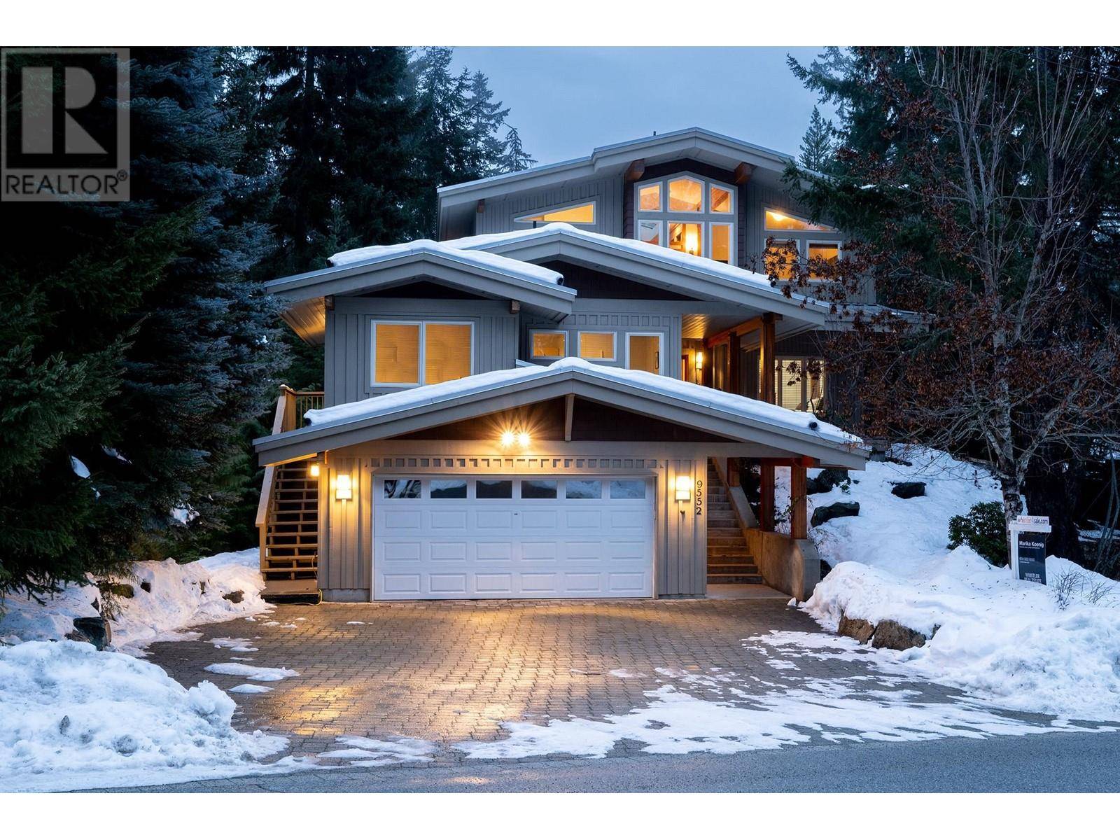 Whistler, BC V8E0G5,9552 EMERALD DRIVE