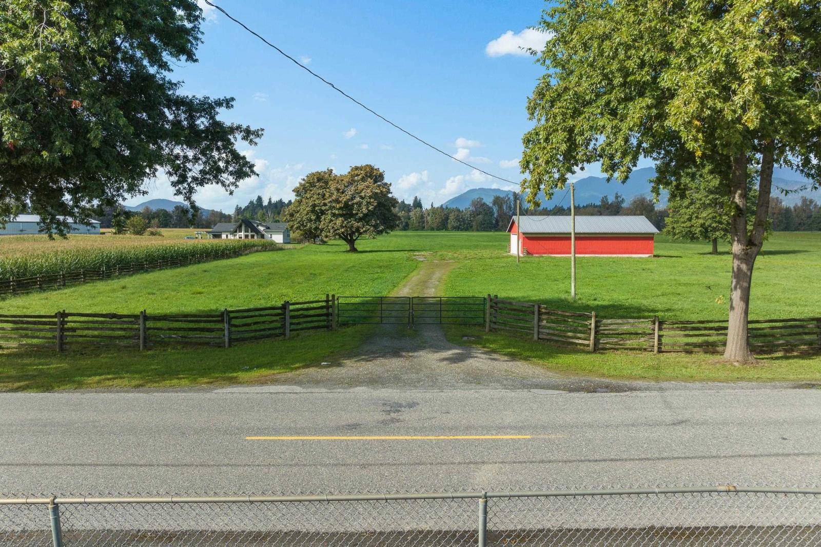 Chilliwack, BC V2P6H4,10125 REEVES ROAD