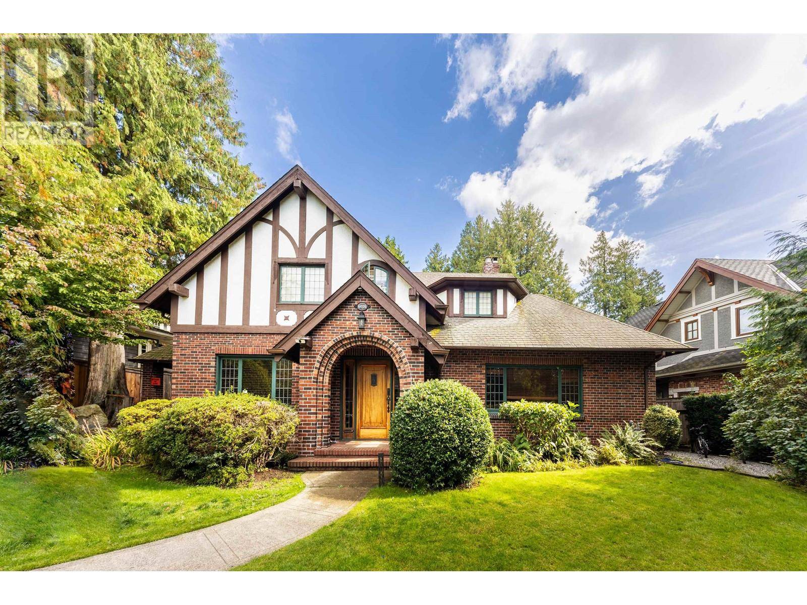 Vancouver, BC V6M3P1,6026 ANGUS DRIVE