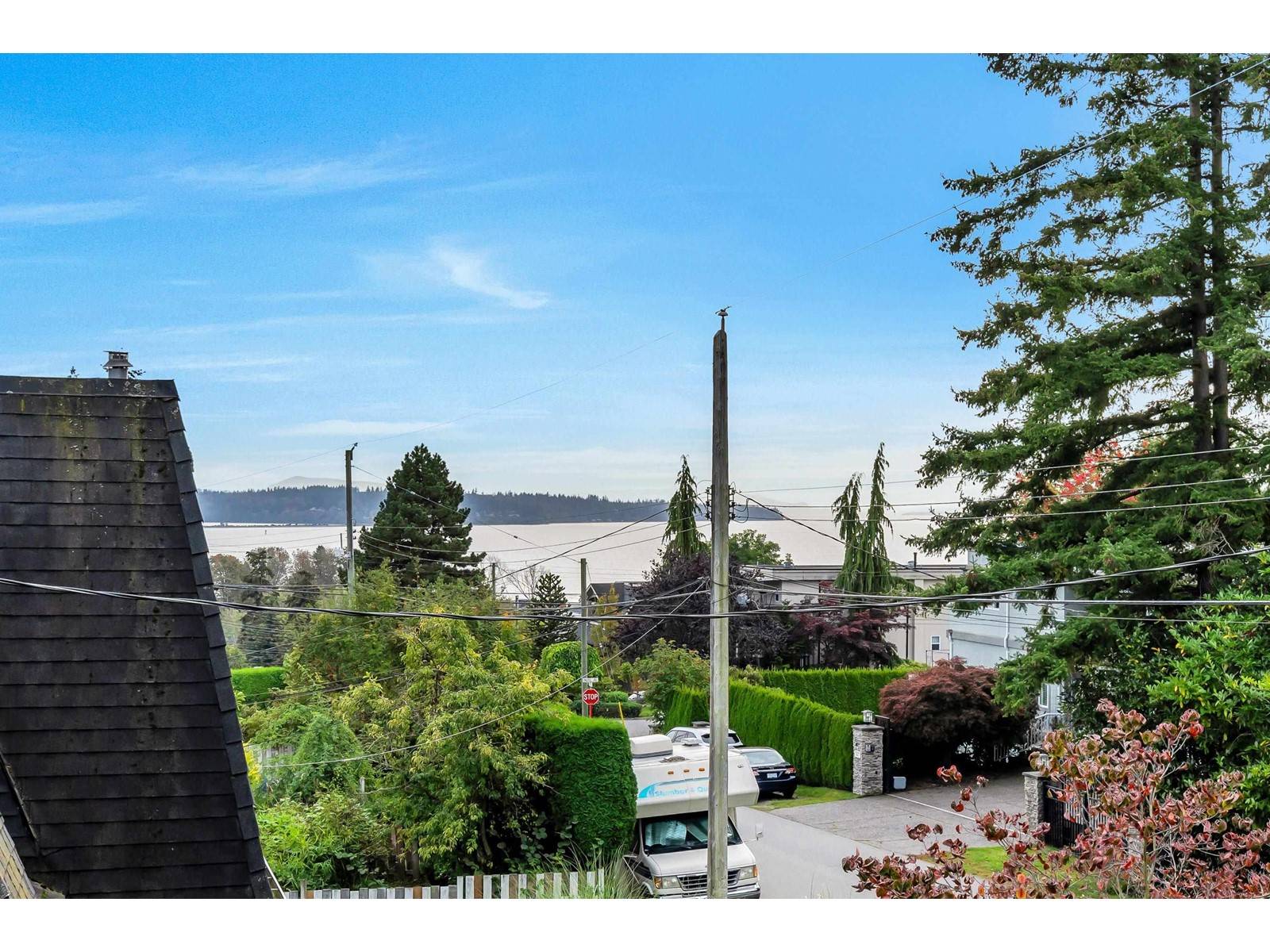 White Rock, BC V4B4X7,1038 STEVENS STREET