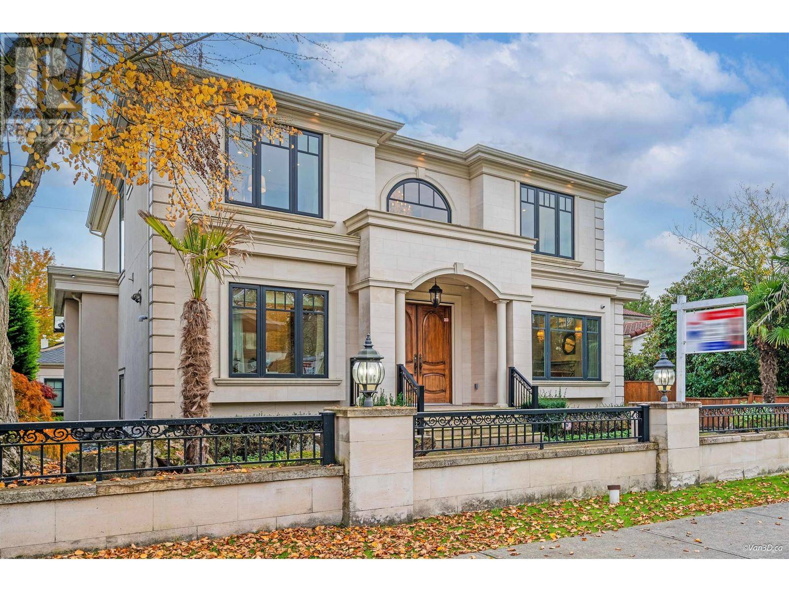 Vancouver, BC V6M2L8,1332 W 47TH AVENUE