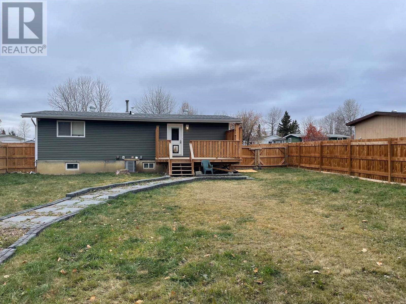 Fort Nelson, BC V0C1R0,5244 COTTONWOOD ROAD