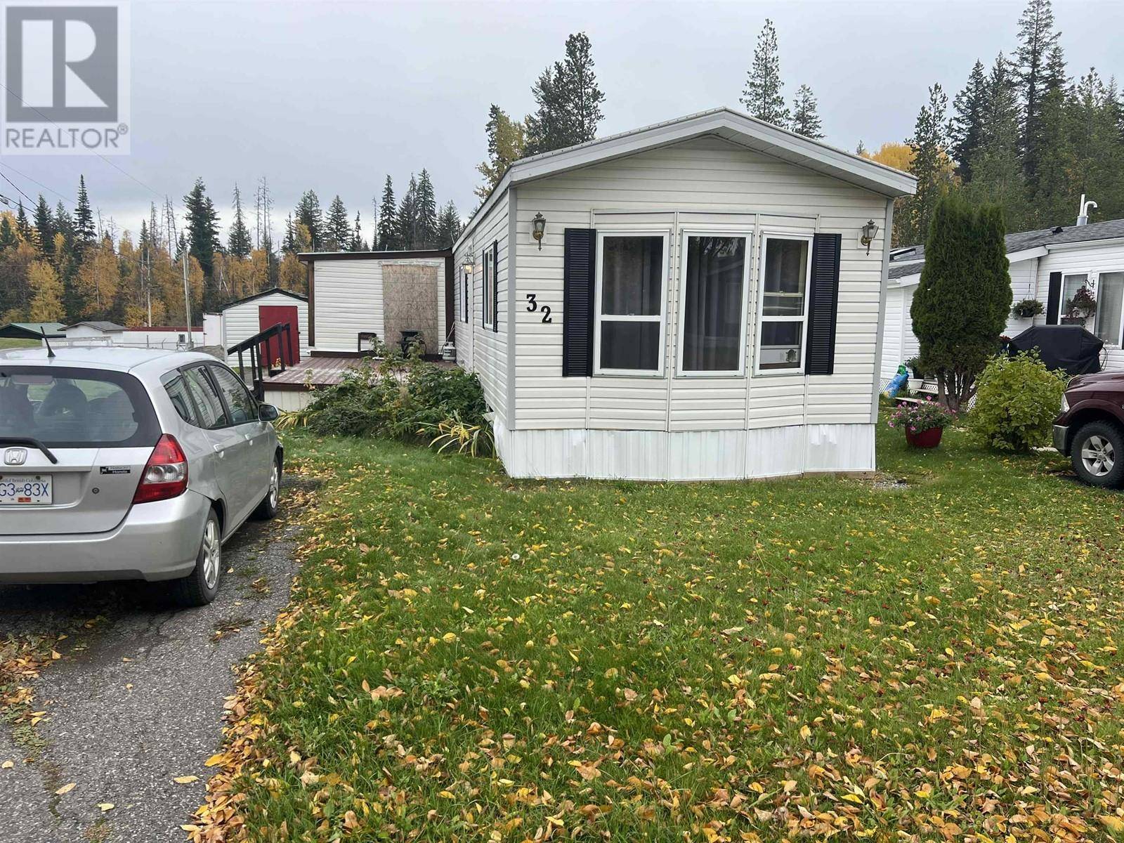 Prince George, BC V2K4V1,1000 INVERNESS RD #32