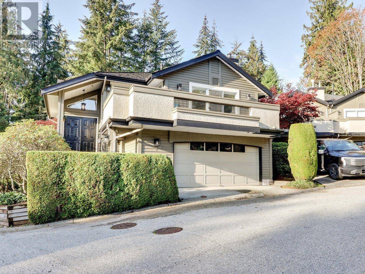 North Vancouver, BC V7G2R1,1900 INDIAN RIVER CRES #1