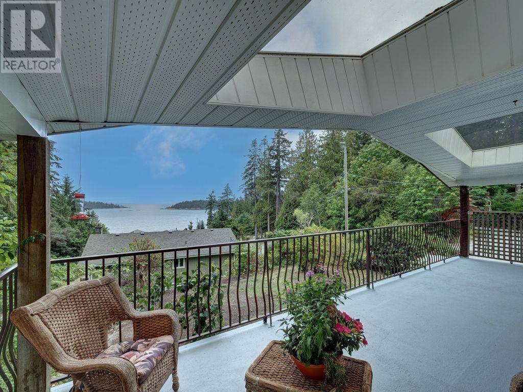 Sechelt, BC V7Z0T1,5446 WAKEFIELD ROAD