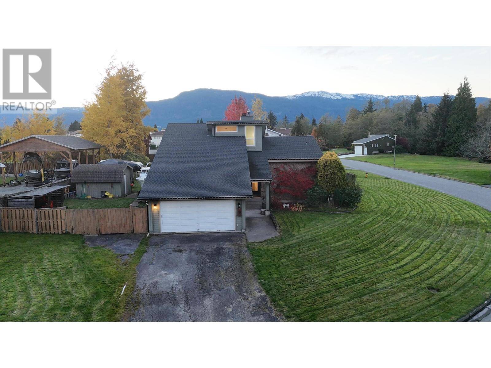 Kitimat, BC V8C2L3,66 MELDRUM STREET