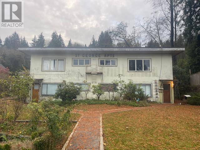 Port Moody, BC V3H2G1,2217 ST GEORGE STREET