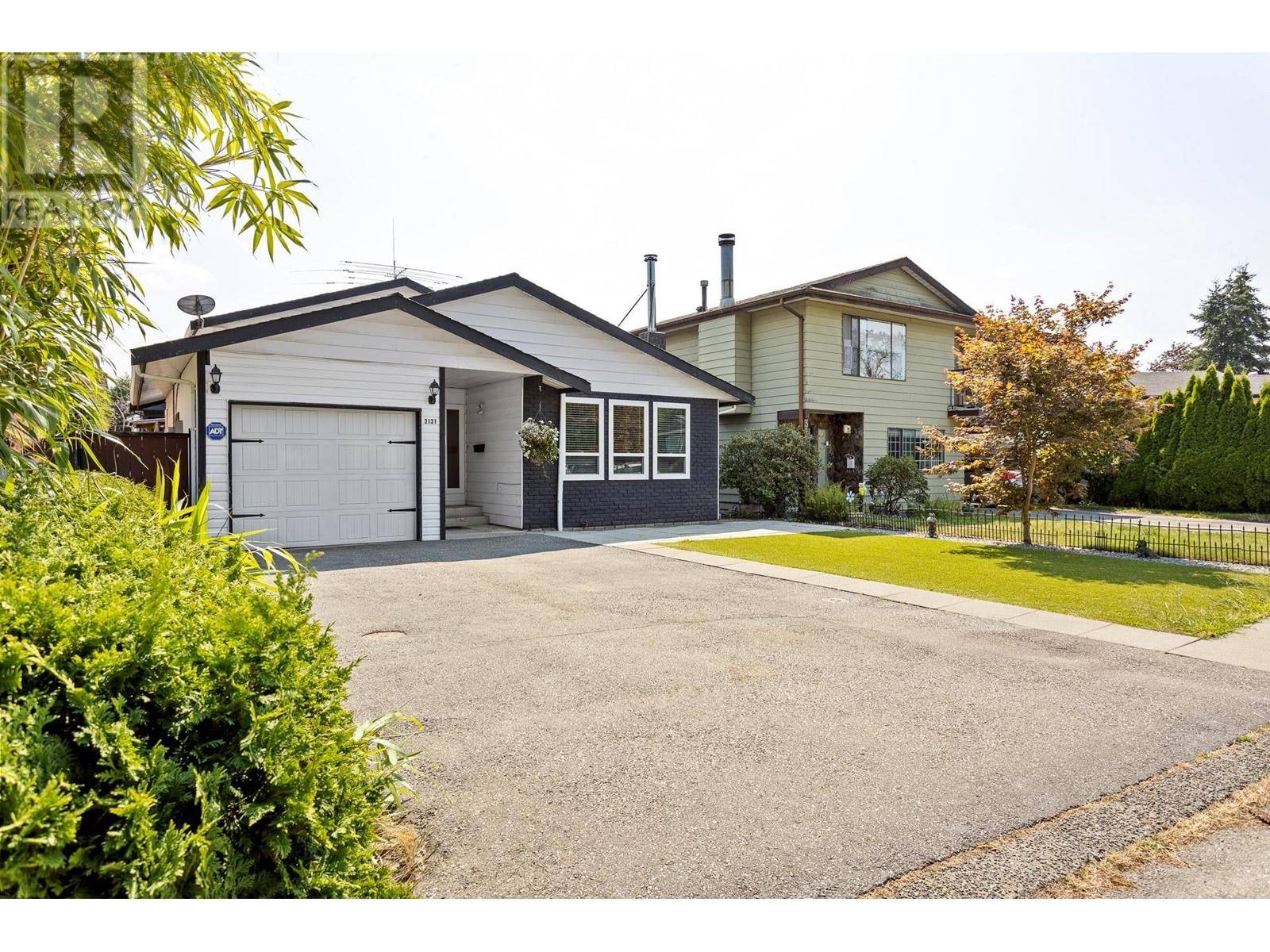 Port Coquitlam, BC V3B5X3,3131 FREY PLACE