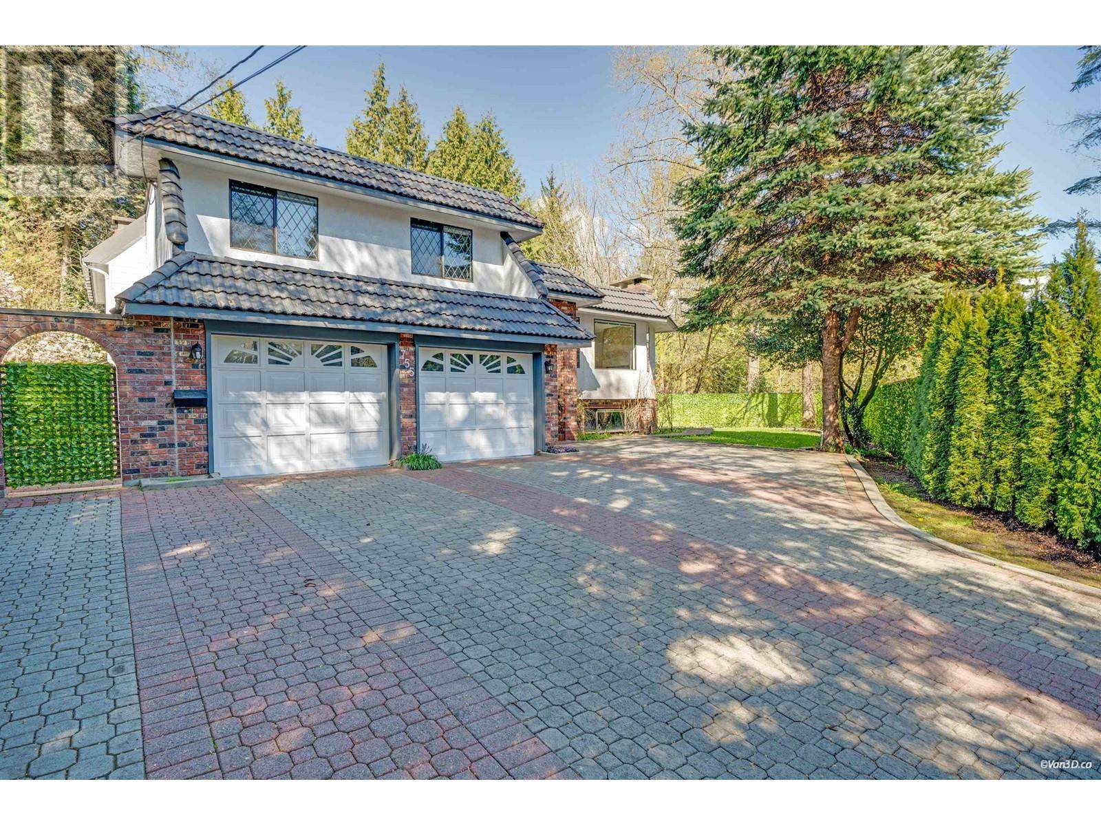 West Vancouver, BC V7S1N8,755 WESTCOT ROAD