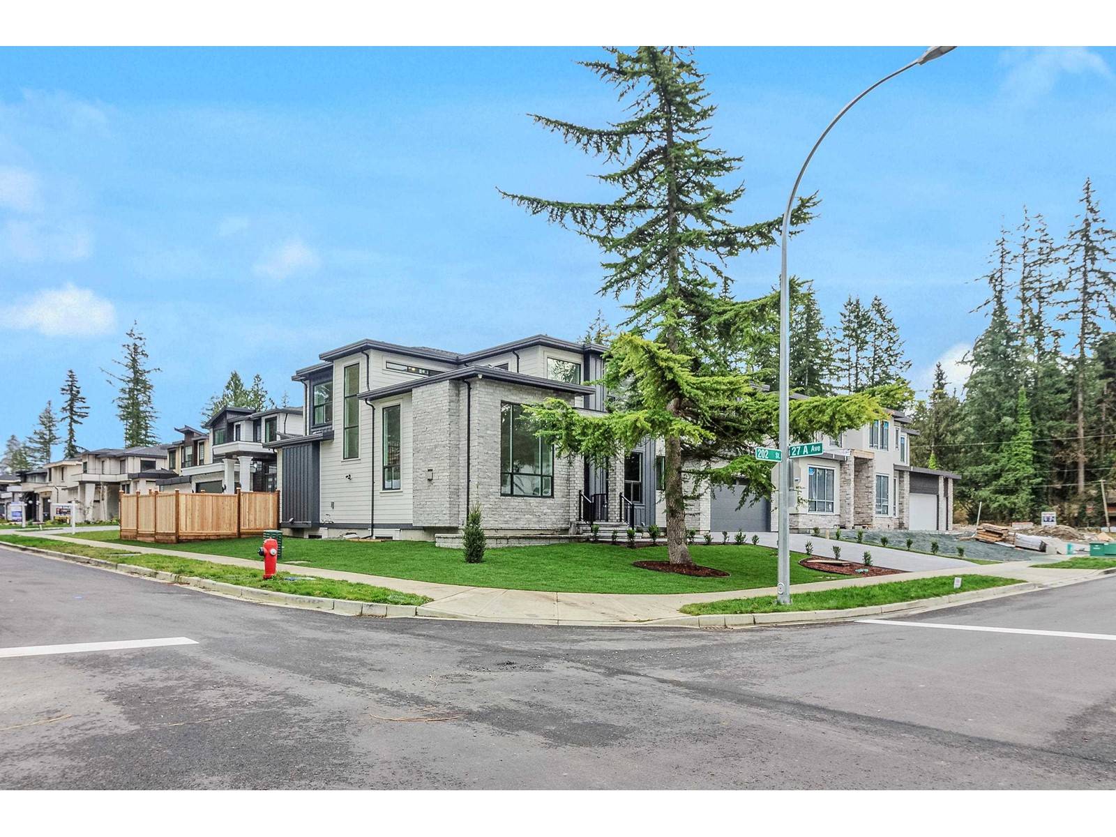 Langley, BC V2Z0B6,2726 202 STREET