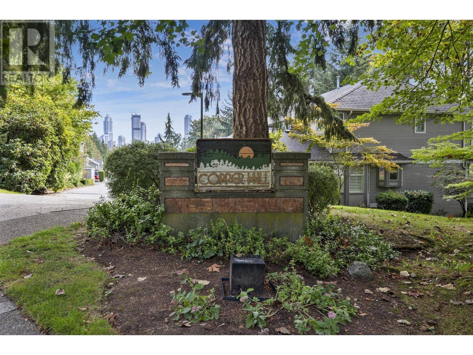 Burnaby, BC V5A4P3,9291 GOLDHURST TERRACE