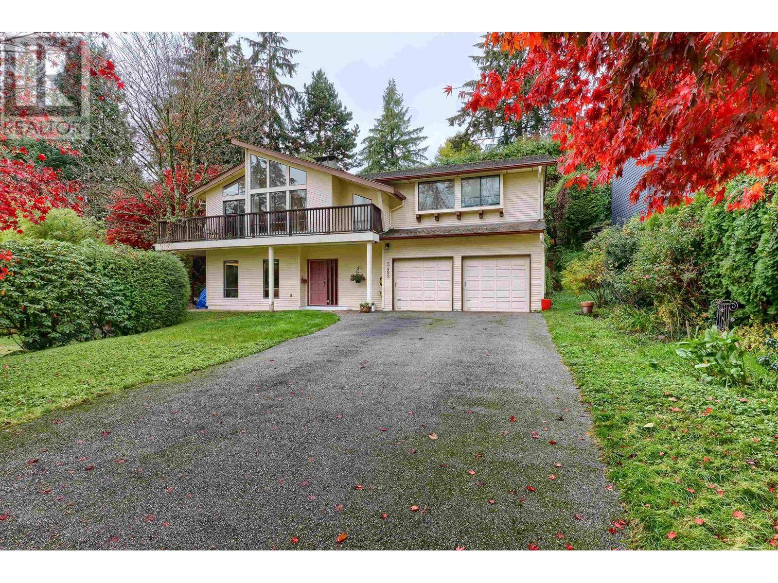 North Vancouver, BC V7R2W8,3499 FAIRMONT ROAD