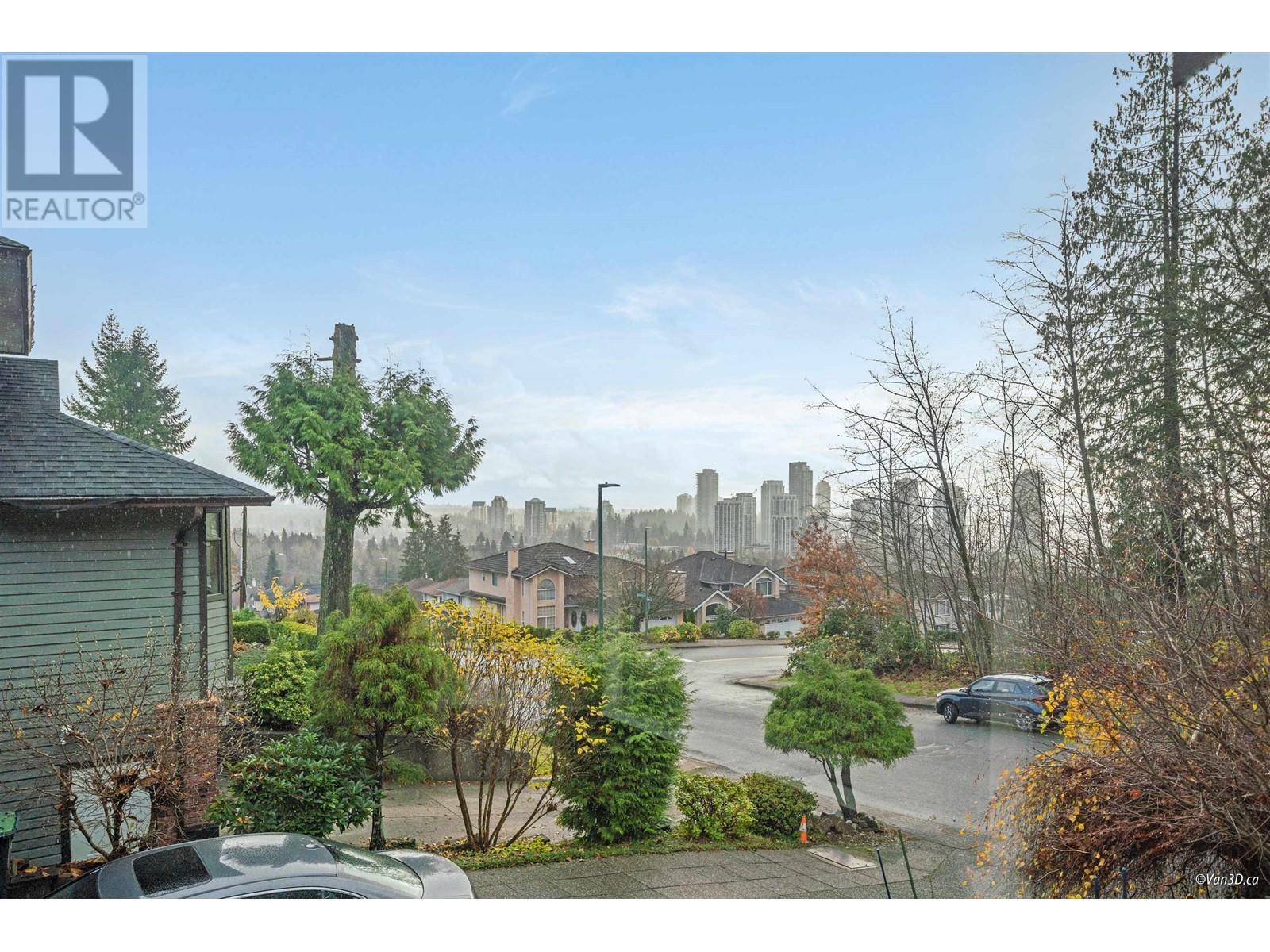 Coquitlam, BC V3B6M6,2639 WALTON AVENUE