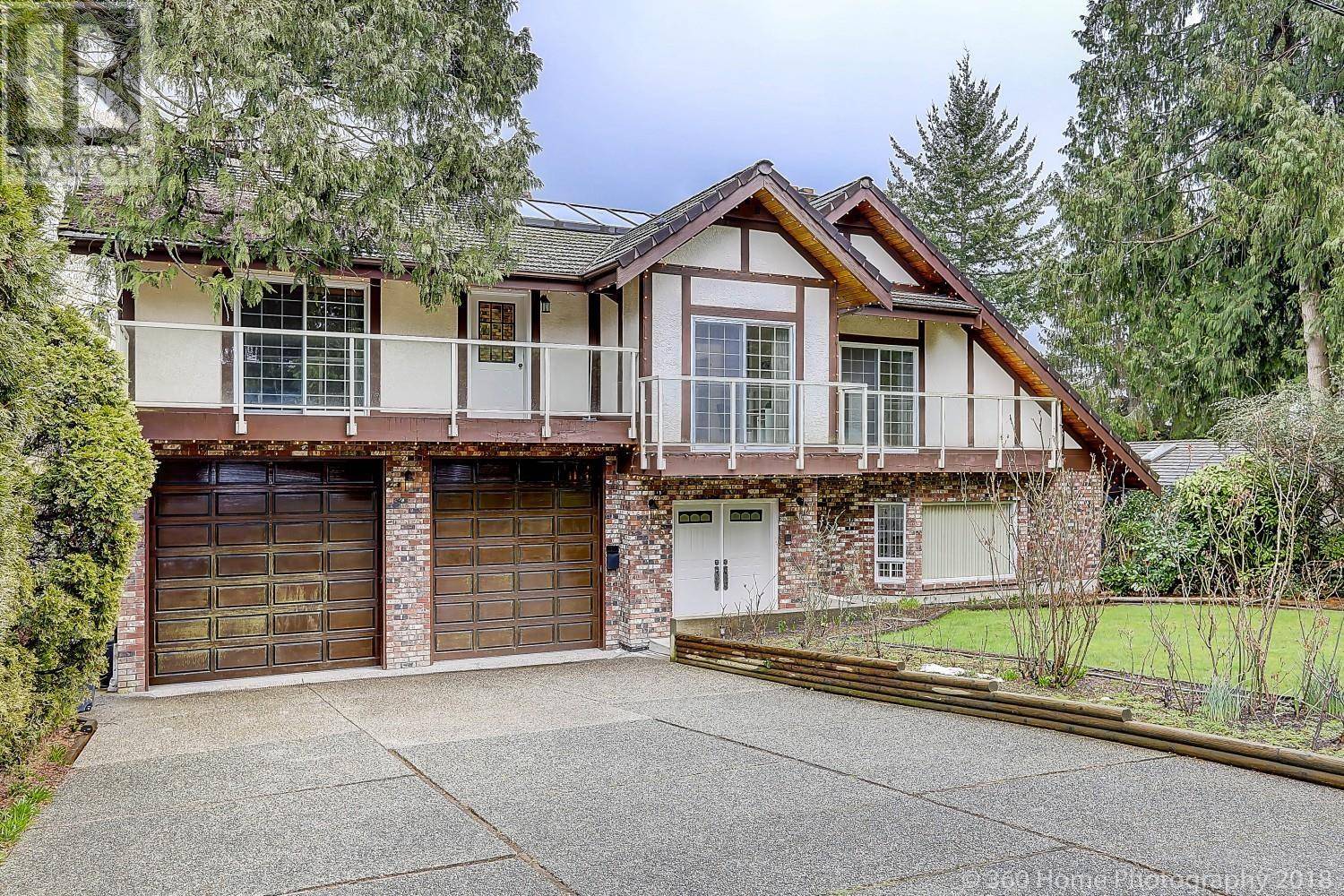 Delta, BC V4M2P5,946 GALE DRIVE