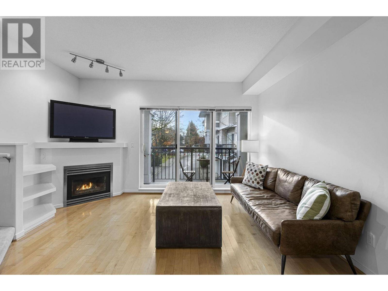 Richmond, BC V6Y4E5,8433 BENNETT RD #10