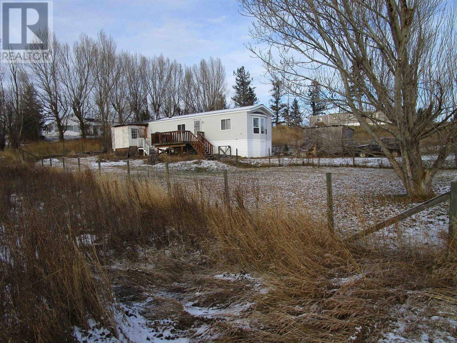 103 Mile House, BC V0K2E1,5545 LAKESIDE COURT