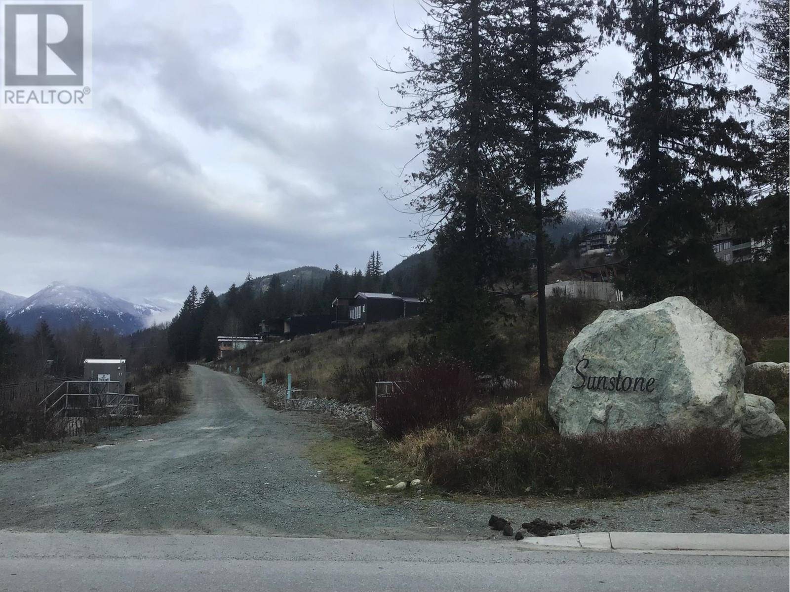 Pemberton, BC V0N2L3,7634 SEVEN O'CLOCK DRIVE