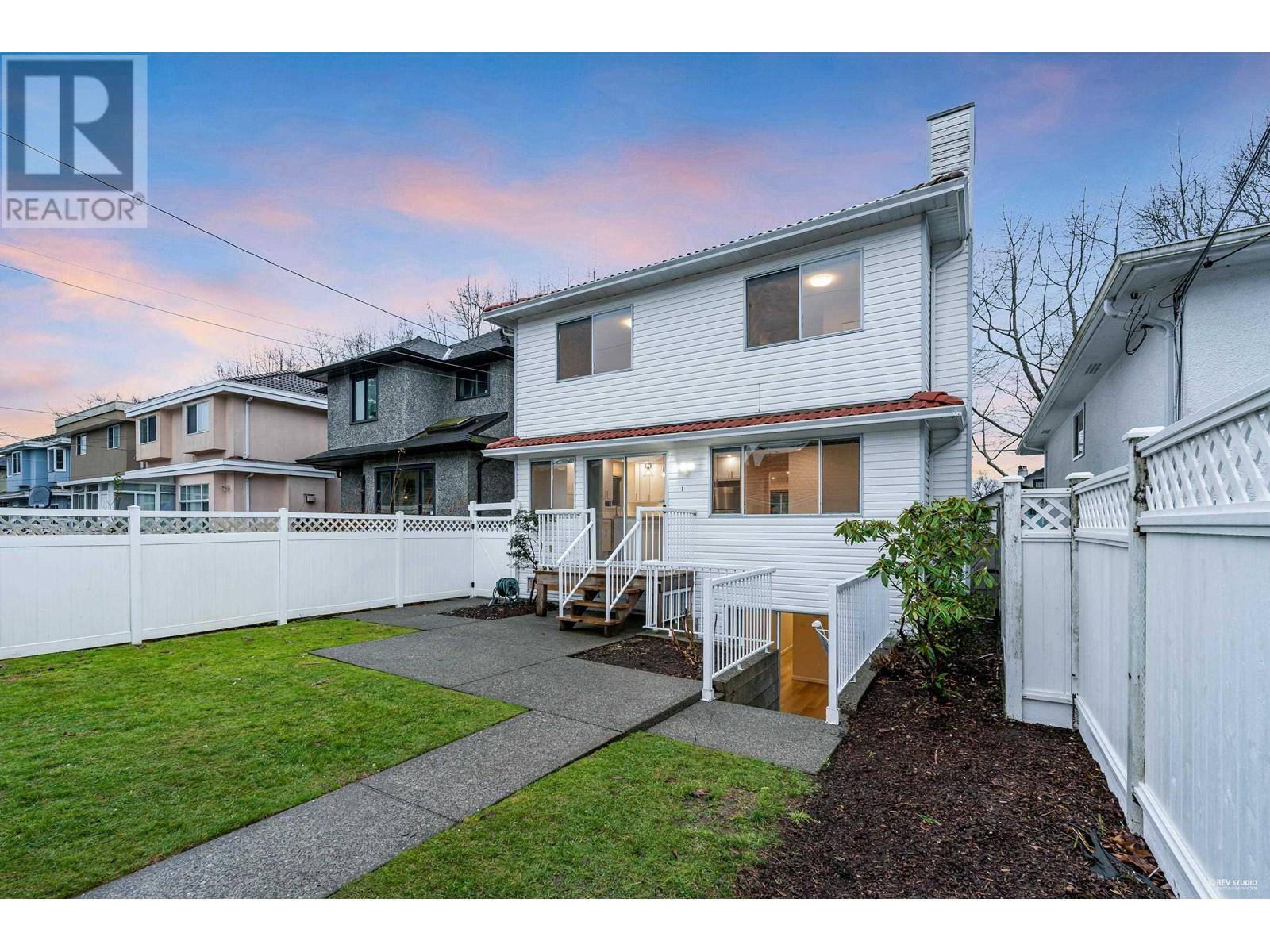 Vancouver, BC V6P2H5,1583 W 63RD AVENUE