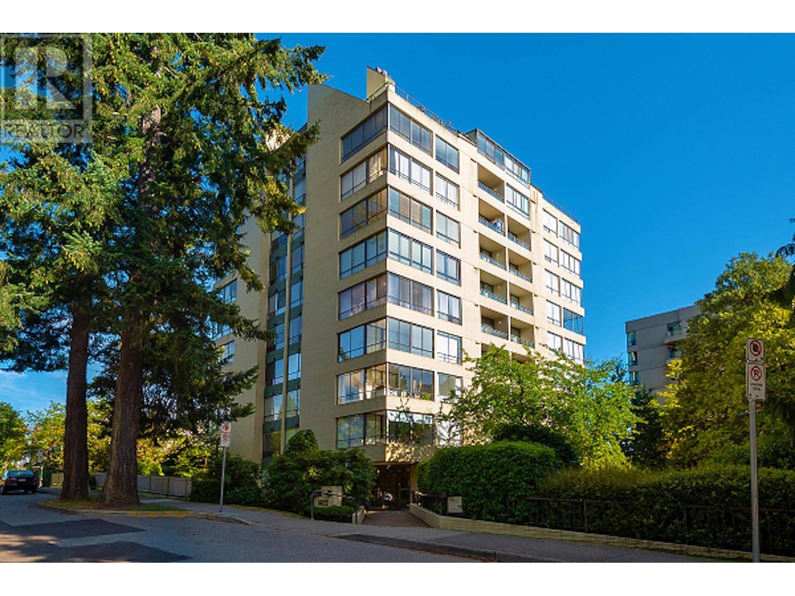 West Vancouver, BC V7T1K7,1412 ESQUIMALT AVE #403