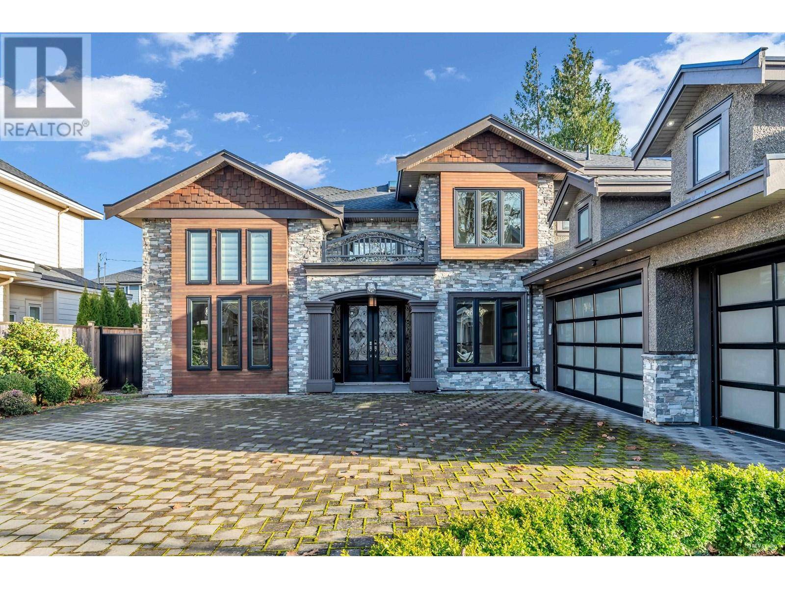 Richmond, BC V7C1Y1,8600 FAIRFAX CRESCENT