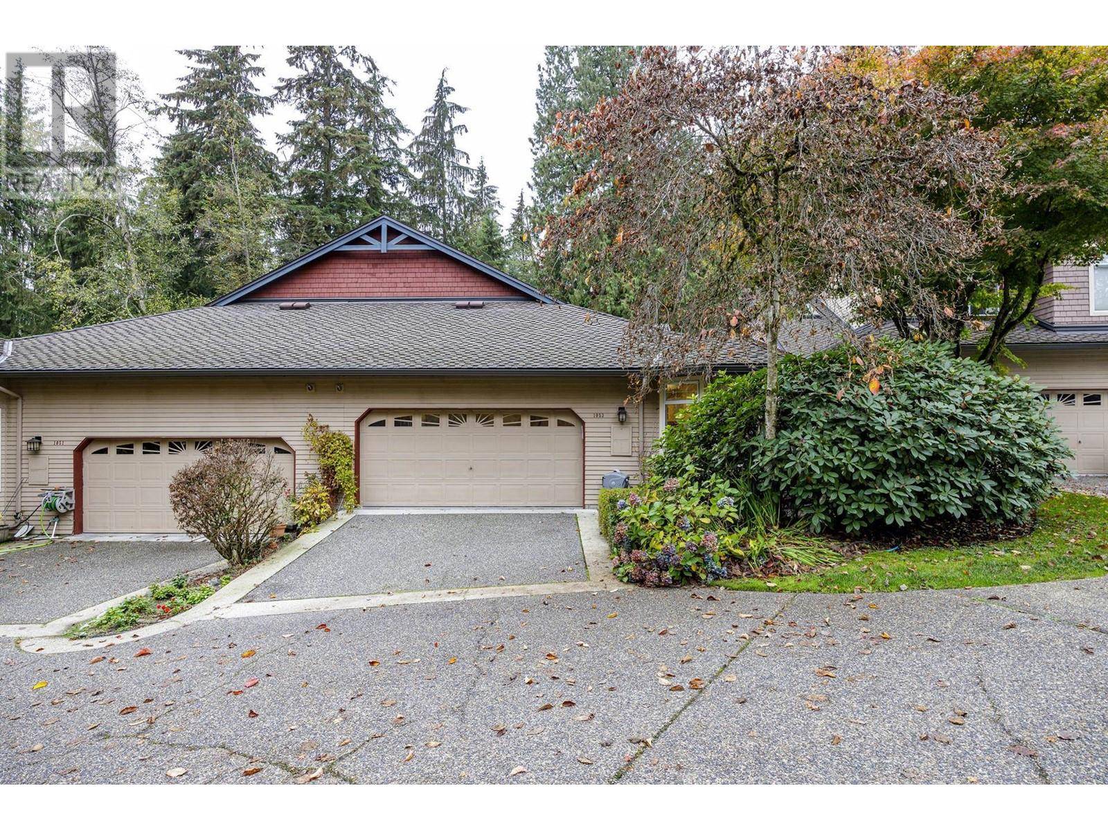 North Vancouver, BC V7H2L5,1053 STRATHAVEN DRIVE