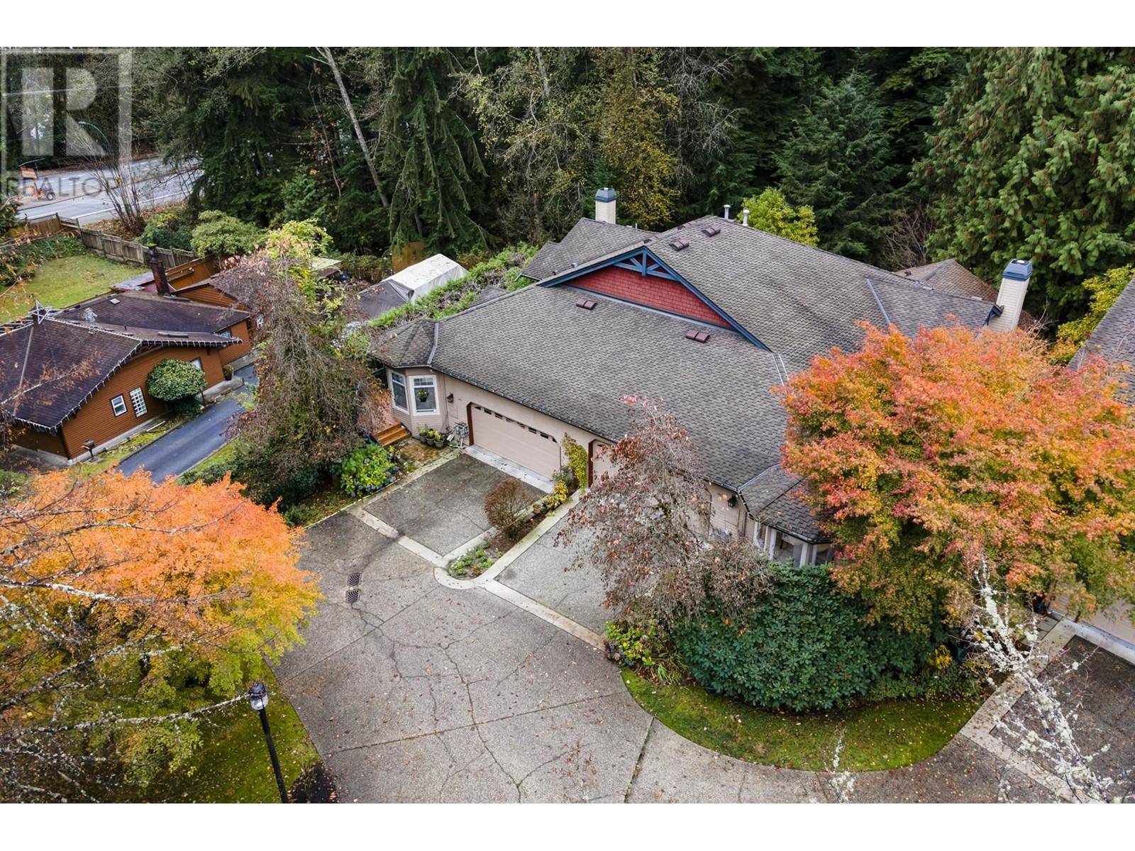 North Vancouver, BC V7H2L5,1053 STRATHAVEN DRIVE