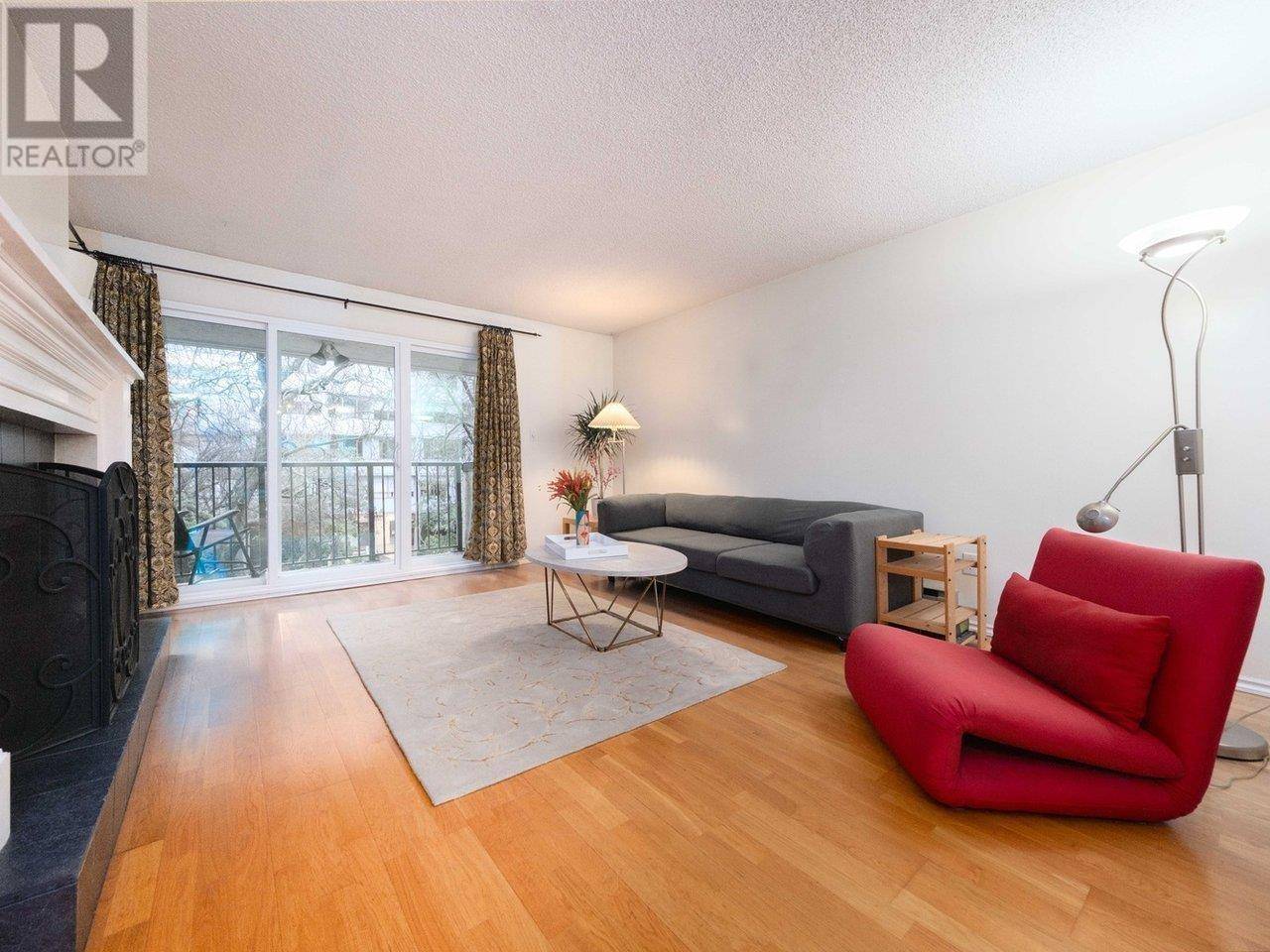 Vancouver, BC V6E1L6,1234 PENDRELL ST #304