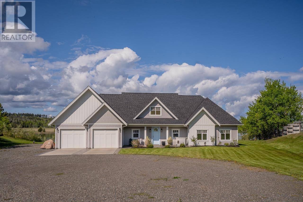 100 Mile House, BC V0K2E1,5452 CARLSON ROAD