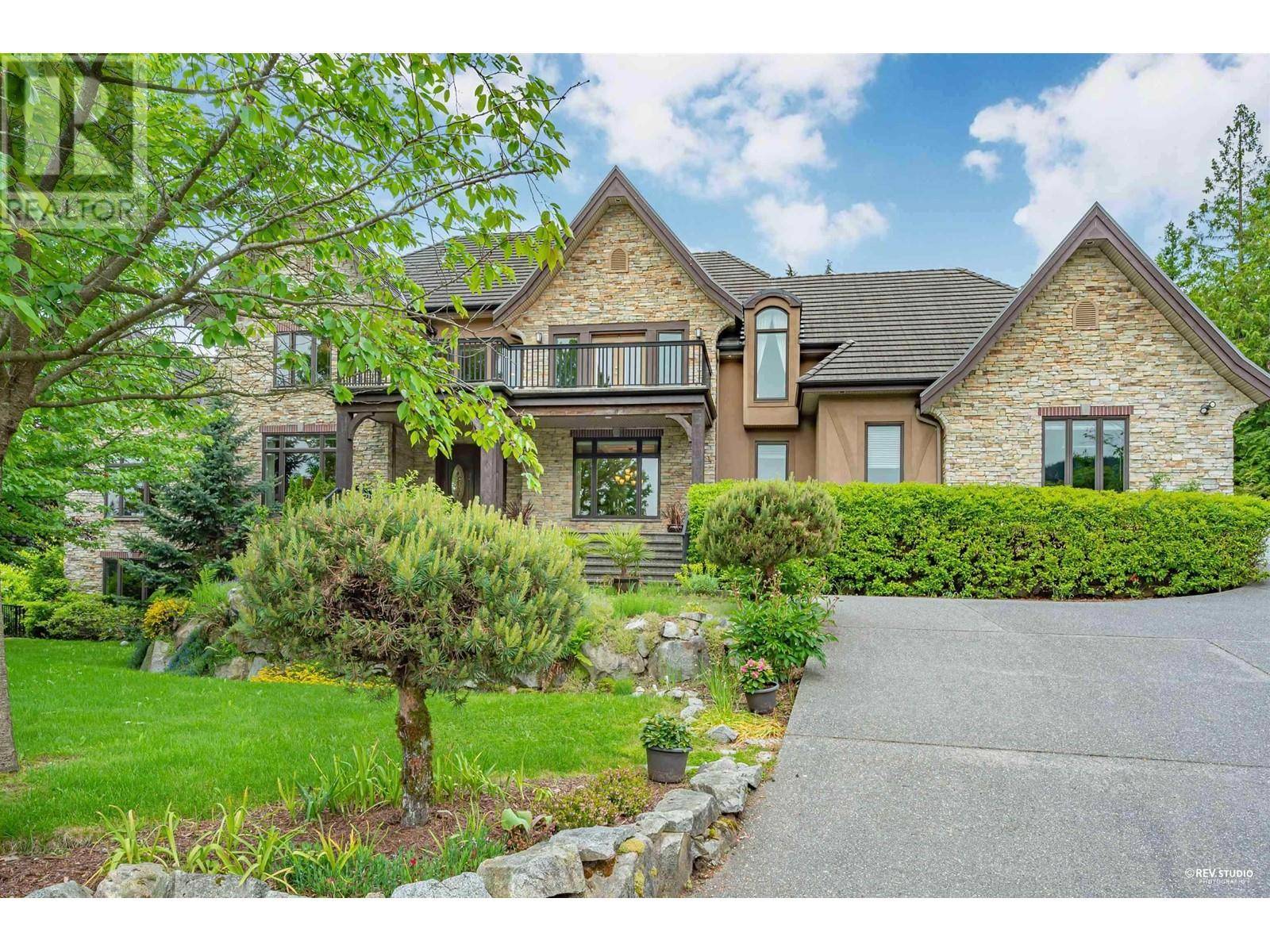 Anmore, BC V3H5G6,3279 BLACK BEAR WAY