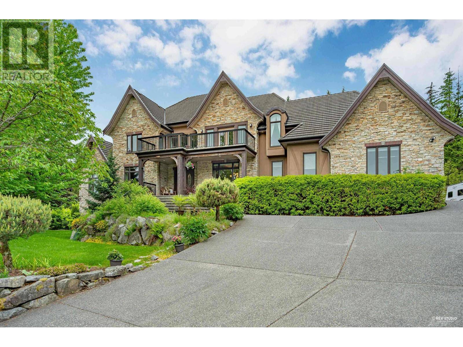 Anmore, BC V3H5G6,3279 BLACK BEAR WAY