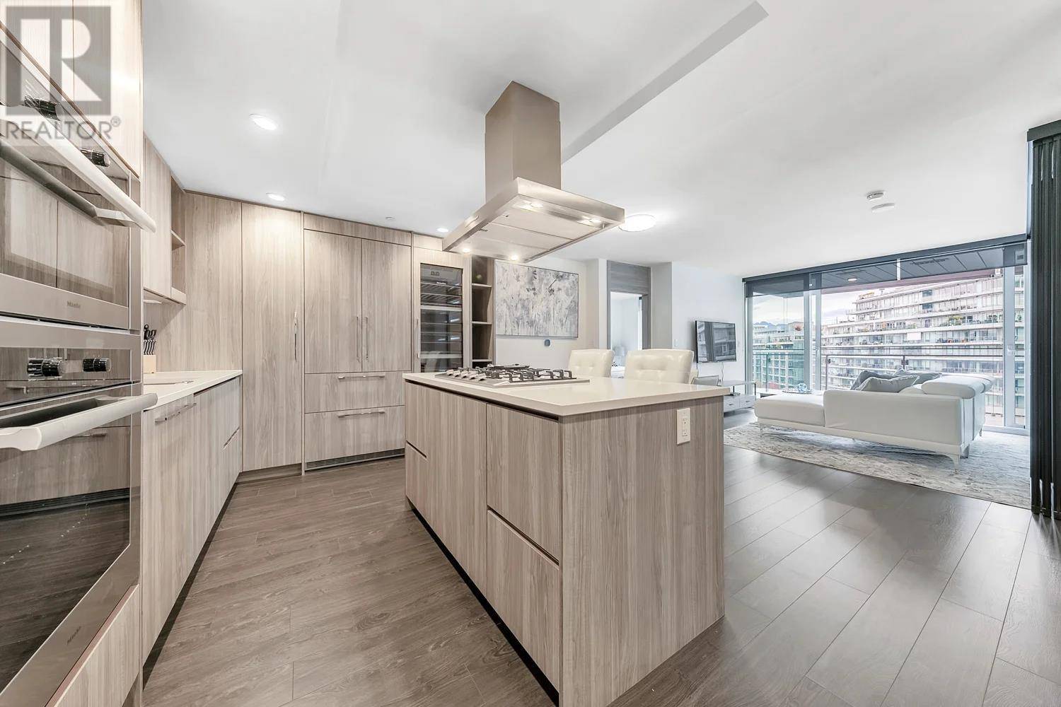 Vancouver, BC V5Y0N3,1768 COOK ST #1008