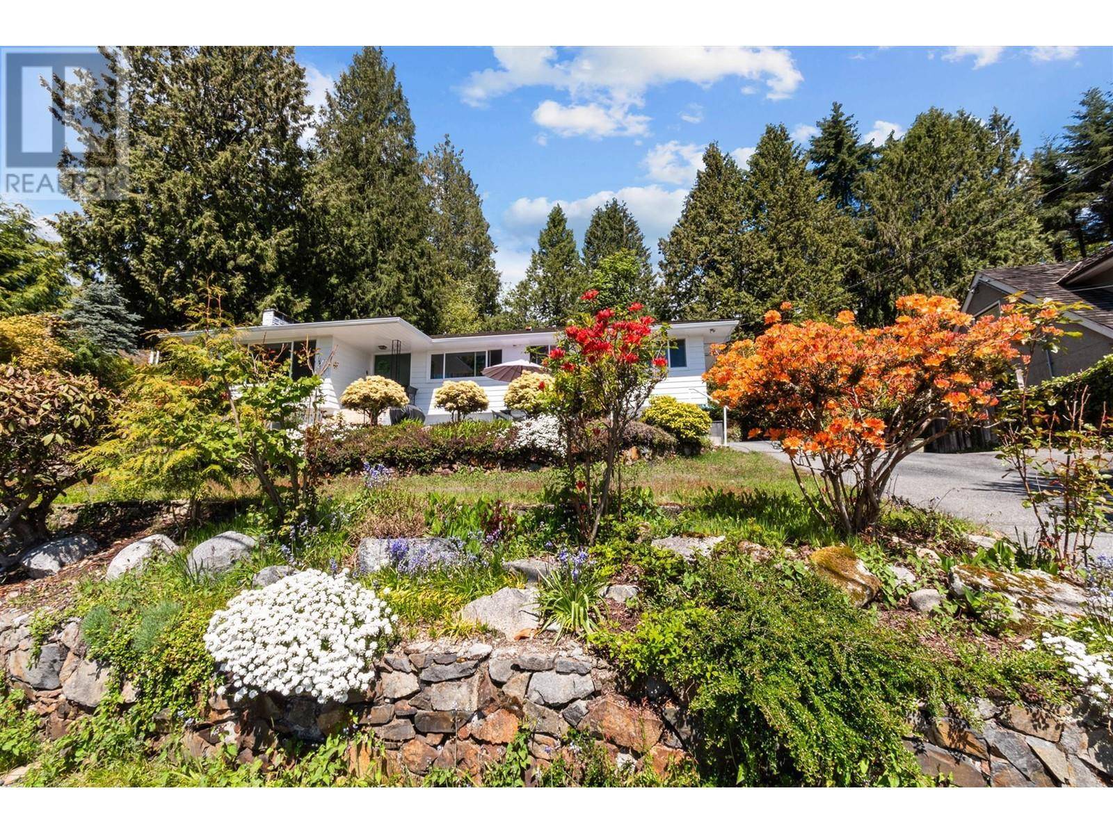 West Vancouver, BC V7V2Z5,1895 ROSEBERY AVENUE