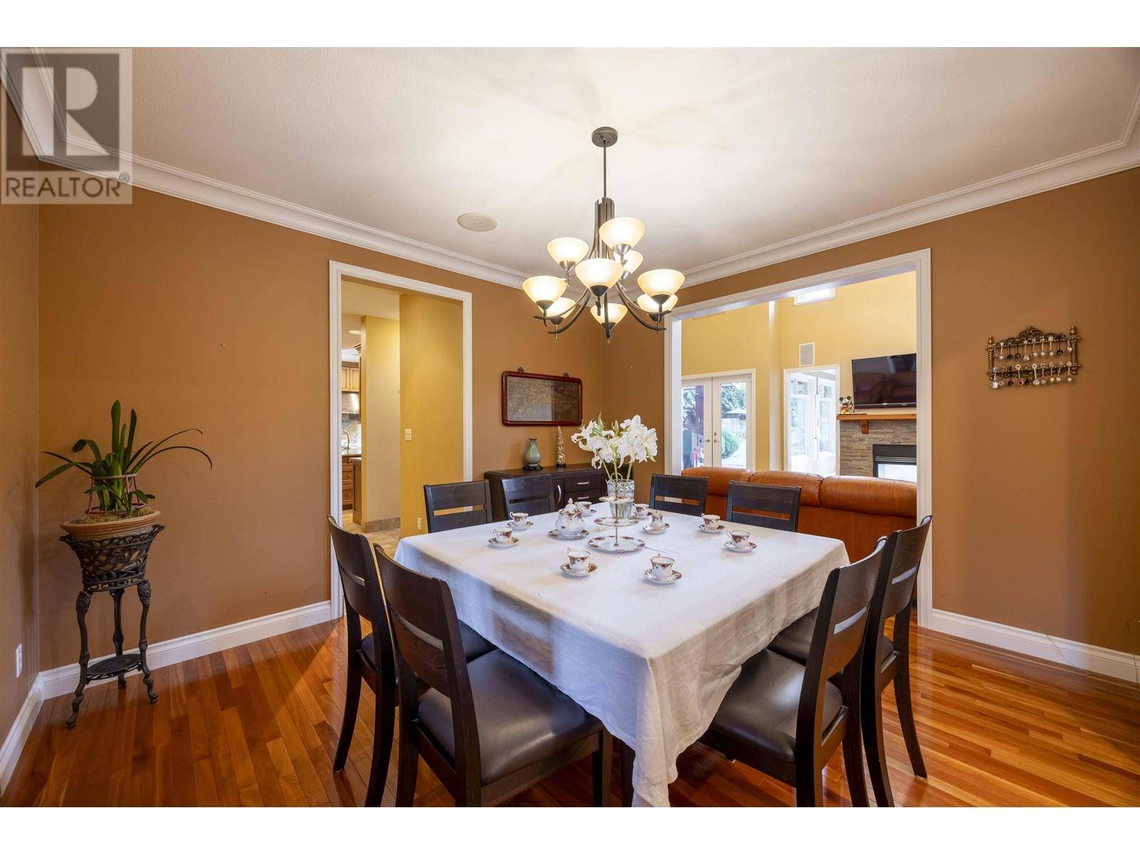 Maple Ridge, BC V4R1N3,12366 240 STREET